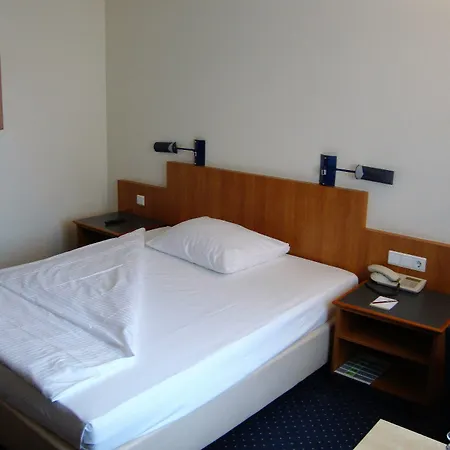 Plaza 4* Hanau