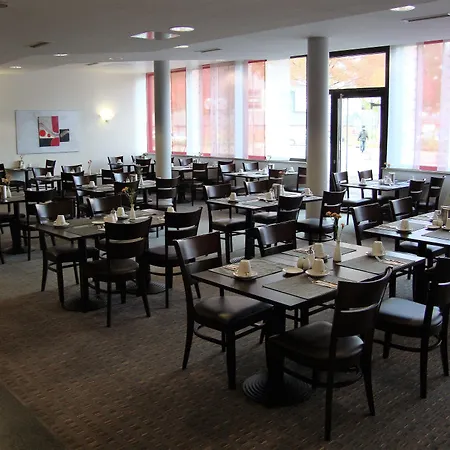 Plaza 4* Hanau