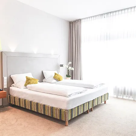 Plaza 4* Hanau