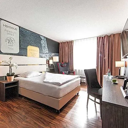 Hotel Plaza 3*