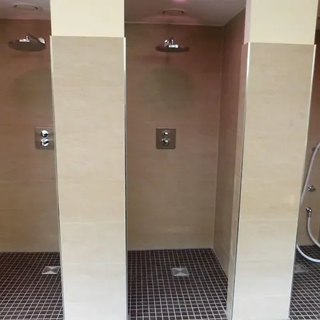 Plaza Hotel 3*