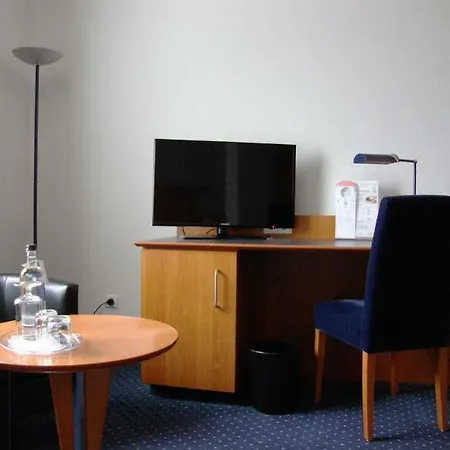Hotel Plaza 3*