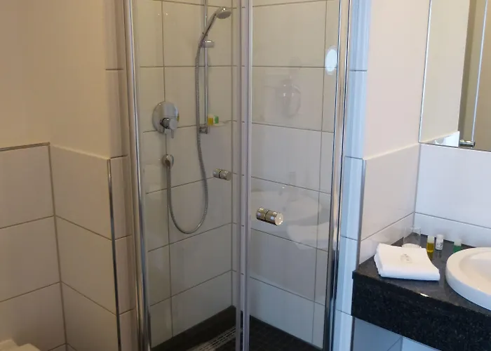 بلازا هاناو 3*